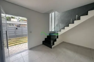 Casa nova com 3 dorms (1 suíte), área de churrasco e vista para o bosque - pronta para morar!