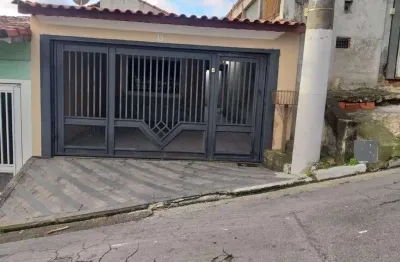 Casa com 3 dormitórios à venda por R$ 650.000 - Centro - Carapicuíba/SP