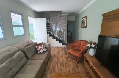 Casa com 3 dormitórios à venda, 131 m² por r$ 890.000,00 - chácara canta galo - cotia/sp