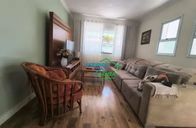 Casa com 3 dormitórios à venda, 131 m² por R$ 890.000,00 - Chácara Canta Galo - Cotia/SP