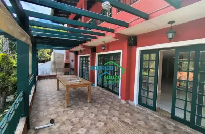 Casa com 5 dormitórios, 670 m² - venda por R$ 1.680.000,00 ou aluguel por R$ 12.000,00/mês - Pousada dos Bandeirantes - Carapicuíba/SP