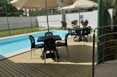 Apartamento 2 quartos, andar alto, excelente localização em boa viagem.