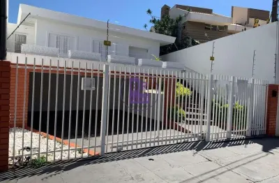 Casa com 4 quartos à venda no Quebec, Londrina 