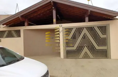 Casa com 3 quartos à venda no Jardim Silvestre, Bauru 