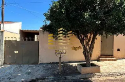 Casa com 3 dormitórios sendo um suíte e edícula - nobuji nagasawa.