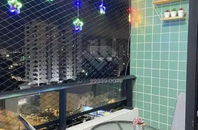 Localização central, andar alto e ótima ventilação!