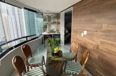 Apartamento porteira fechada em andar alto. fino acabamento.