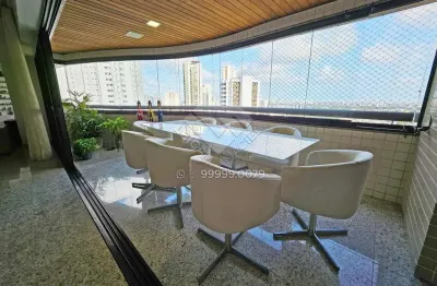 Todo charme e exclusividade do edf. meyer mesel. andar alto!