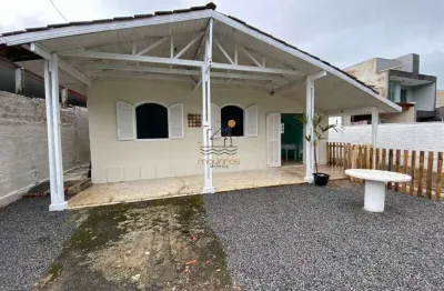 Casa com 2 quartos para alugar no balneário flamingo, matinhos  por r$ 650 por dia