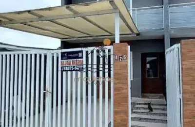 Casa com 2 quartos para alugar na praia de leste, pontal do paraná  por r$ 1.000 por dia