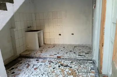 Casa com 1 quarto para alugar na Rua Inácio José de Moraes, 291, Jardim Campo Verde, Mauá