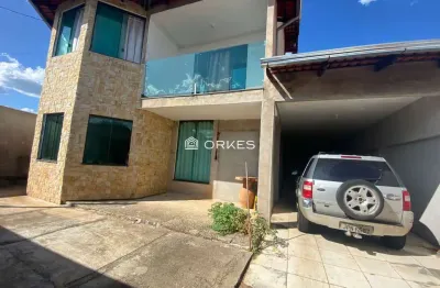 Casa com 4 quartos à venda na Rua Guimarães Natal, sn, Maracanã, Anápolis