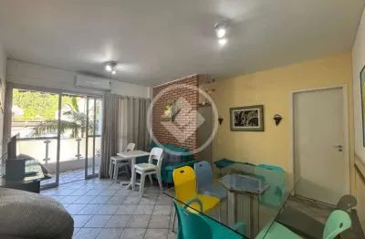 Apartamento de 93m², 03 dormitórios (01 suíte) com varanda a aproximadamente 50 metros da praia da enseada, guarujá - sp. codigo: 104662