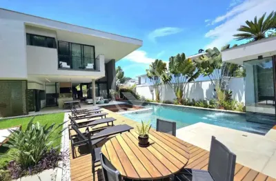 Casa com 6 quartos à venda na Passeio do Sol, 455, Riviera, Bertioga