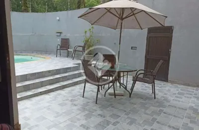 Casa com 4 quartos à venda na Rua Armando Rosa de Oliveira, 235, Jardim Virgínia, Guarujá