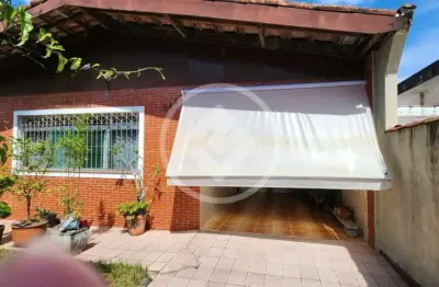 Casa térrea a venda bem arejada e iluminada com edícula nos fundos codigo: 117246