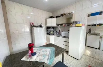 Sobreposta alta bem iluminada e arejada a venda no bairro jardim progresso. codigo: 121171