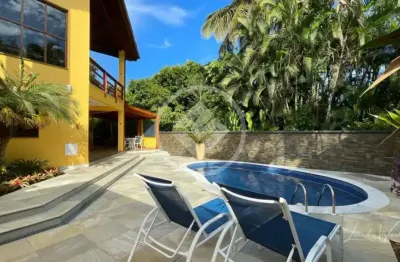 Casa alto padrão com 05 suites no itamambuca em ubatuba. codigo: 126544