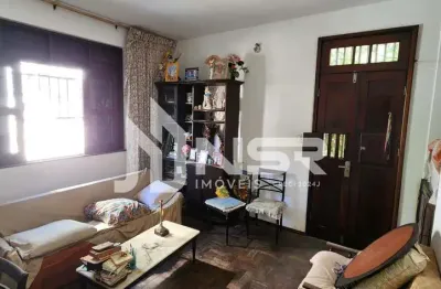 Terreno com 01 casa, 01 imóvel comercial e 02 kitnets - nordeste de amaralina