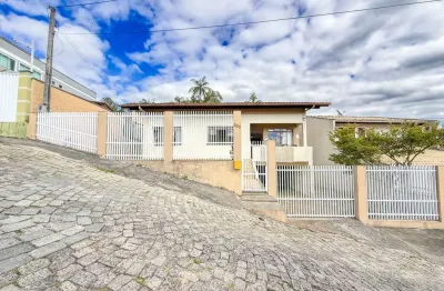Casa para venda em blumenau, garcia, 3 dormitórios, 1 suíte, 3 banheiros, 2 vagas