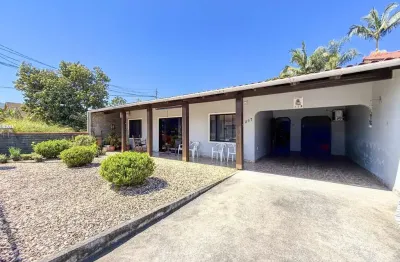 Casa para venda em blumenau, água verde, 3 dormitórios, 1 suíte, 2 banheiros, 2 vagas