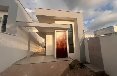 Mcmv casa de alta qualidade, próximo à posto de gasolina , academia e a upa