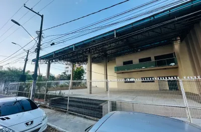 Atenção empreendedores do ramo automotivo - oportunidade imperdível: ponto comercial estratégico para sua loja de carros!
