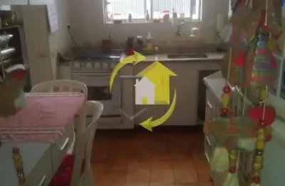 Apartamento 60 m² - 2 dorm. 1 vaga - repleto de armarios - com lazer