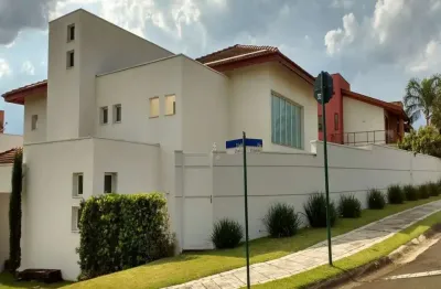 Indaiatuba - 6 suites - 4 vagas - piscina e churrasqueira -  num dos melhores condomínios da cidade