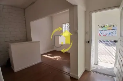 Casa comercial com 2 salas para alugar na Rua Monte Serrat, 481, Tatuapé, São Paulo