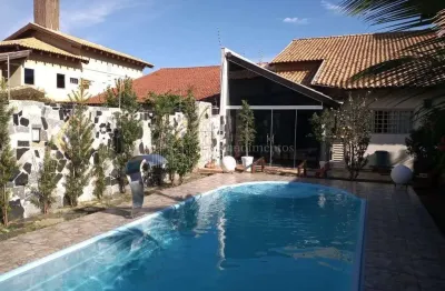 Casa com piscina aquecida  à venda, carandá bosque, campo grande - ms