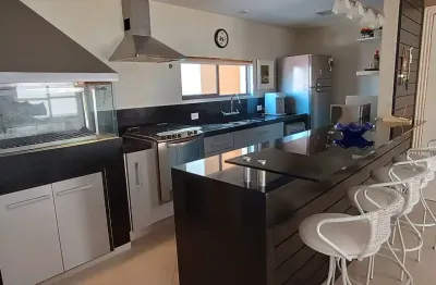 Apartamento 3 quartos no água verde. 109 m2 área útil. acabamento primoroso.