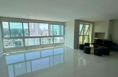Apartamento com 4 dormitórios no centro de balneário camboriú
