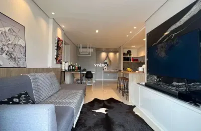 Apartamento com 2 suítes no bairro fazenda em itajaí