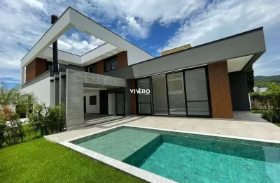 Residência de alto padrão em condomínio exclusivo em camboriú