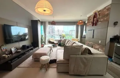 Apartamento 02 dormitórios (suítes) próximo ao mar - praia brava/itajaí
