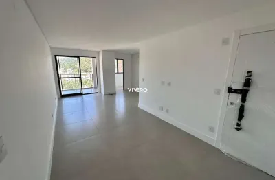 Apartamento com 3 dormitórios na praia brava de itajaí