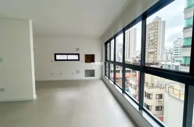 Apartamento de 3 dormitórios no centro de balneário camboriú