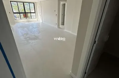 Apartamento com 2 suítes na praia dos amores em balneário camboriú