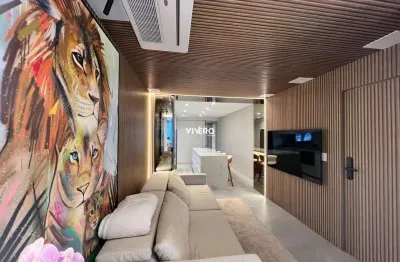 Apartamento com 2 suítes no edifício saint antoine praia brava itajaí