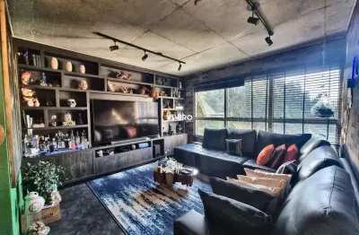 Apartamento com 2 dormitórios no edifício max haus na praia brava