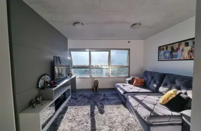 Aluguel no Edifício Max Haus com 2 dormitórios e 1 vaga de garagem na Praia Brav