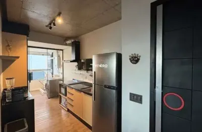 Apartamento mobiliado na Praia Brava com vista mar, 2 dormitórios e 2 vagas no M