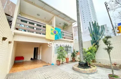 Casa com 5 quartos à venda na Rua Lauro Muller, --, Fazenda, Itajaí