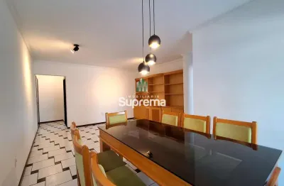 Apartamento com 3 quartos para alugar na Rua Uruguai, 233, Centro, Itajaí