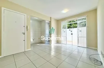 Apartamento com 2 quartos para alugar na Rua Adolfo Cugnier, --, Ressacada, Itajaí