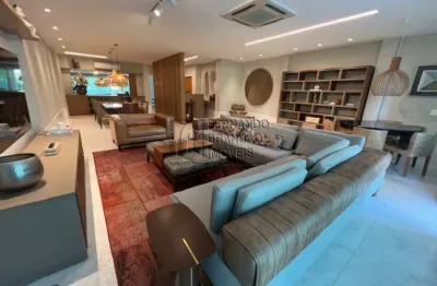 Apartamento de Luxo na Barra da Tijuca - 4 Quartos, 4 Suítes, 3 Salas, 3 Vagas - Rio de Janeiro-RJ