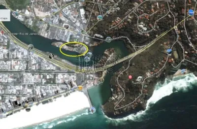 Casa à venda na barra da tijuca, rio de janeiro - 4 quartos, 2 suítes, 3 salas, 3 banheiros, 2 vagas, 287m². aproveite!