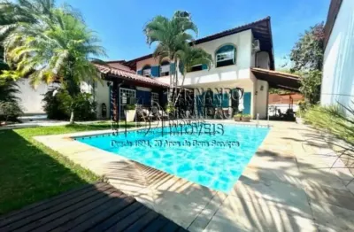 Vendo casa de luxo em condomínio na barra da tijuca - 5 quartos, 2 suítes, 3 salas, 5 banheiros, 3 vagas, 500m²