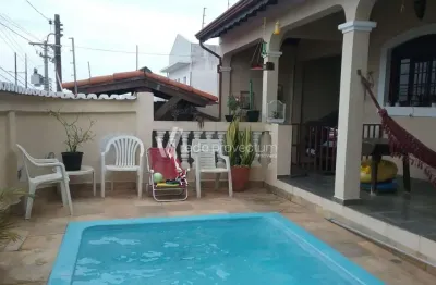 Casa com 3 quartos à venda na rua evaristo correa vianna, 128, jardim antonio von zuben, campinas, 218 m2 por r$ 600.000